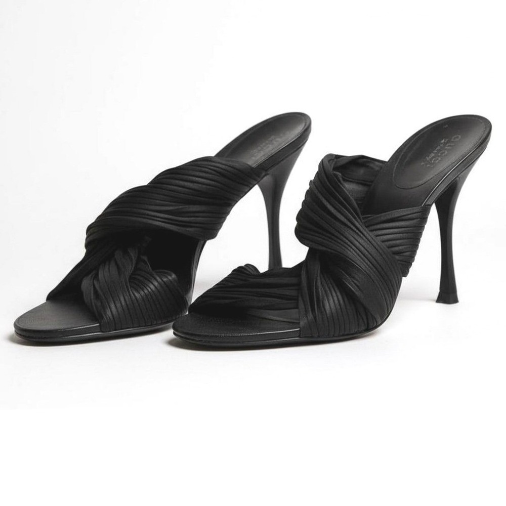 Gucci Black Satin Pleated Twist Mule Sandals Stiletto Heels Made‎ in Italy 6.5B